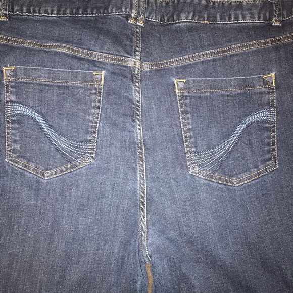 Lane Bryant jeans - Picture 5 of 5